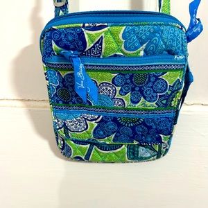 Vera Bradley small crossbody bag